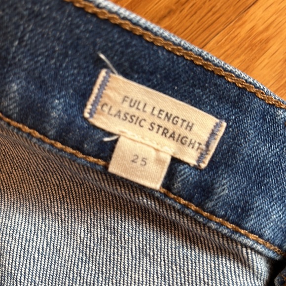 Classic Straight Full-Length Jeans in Marfield Wash: Surplus Pocket Edition 25 - Picture 9 of 16
